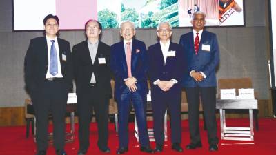 experts-cautiously-optimistic-about-local-property-market-this-year