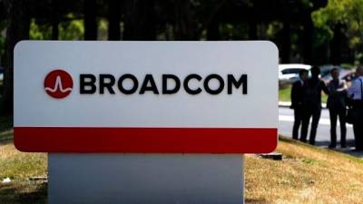 broadcom’s-q1-revenue-beats-estimates-as-ai-powers-demand