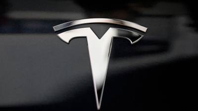 tesla-official-talks-up-southeast-asia-expansion-as-china’s-byd-pulls-ahead