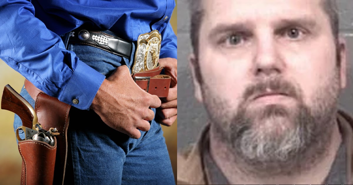 1-of-the-2-revolvers-a-man-was-open-carrying-falls-out,-causing-nd-inside-grocery-store