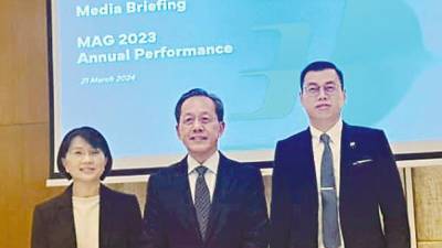 malaysia-aviation-group-in-the-black-with-rm766m-net-profit-for-fy23