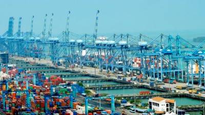 trade-last-month-amounted-to-rm211.8-billion