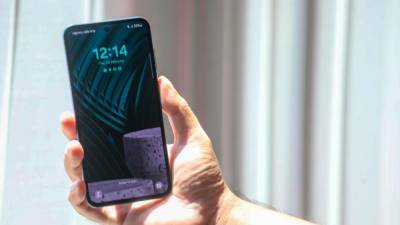 samsung’s-latest-premium-mid-range-offering-review