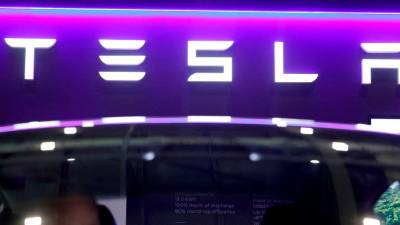 tesla-to-cut-more-than-10%-workforce:-report