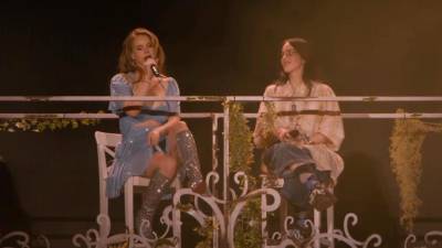 melancholy-pop-icons-duet-at-coachella