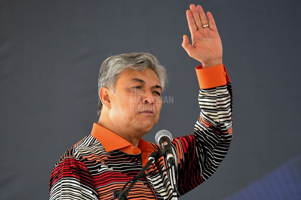 najib-cause-can-unite-umno,-say-observers