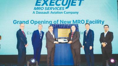 jet-operations-at-subang-airport-to-start-in-third-quarter-of-this-year:-loke