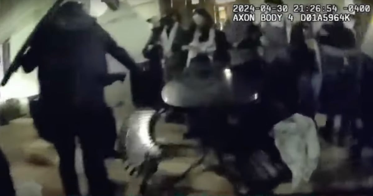 nypd-officer-has-negligent-discharge-while-using-mounted-light-during-columbia-university-operation