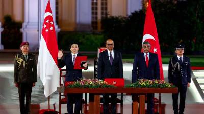 singapore’s-wong-takes-oath-of-office-to-become-pm-(updated)