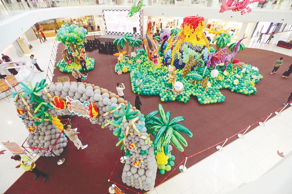 dinosaurs-mania-at-quill-city-mall-kl