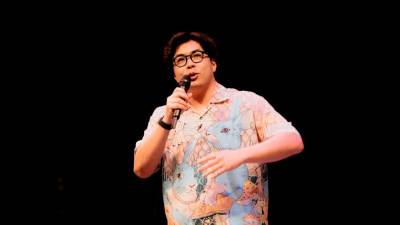 comedian-brings-‘noted-with-thanks’-back-home-to-malaysia