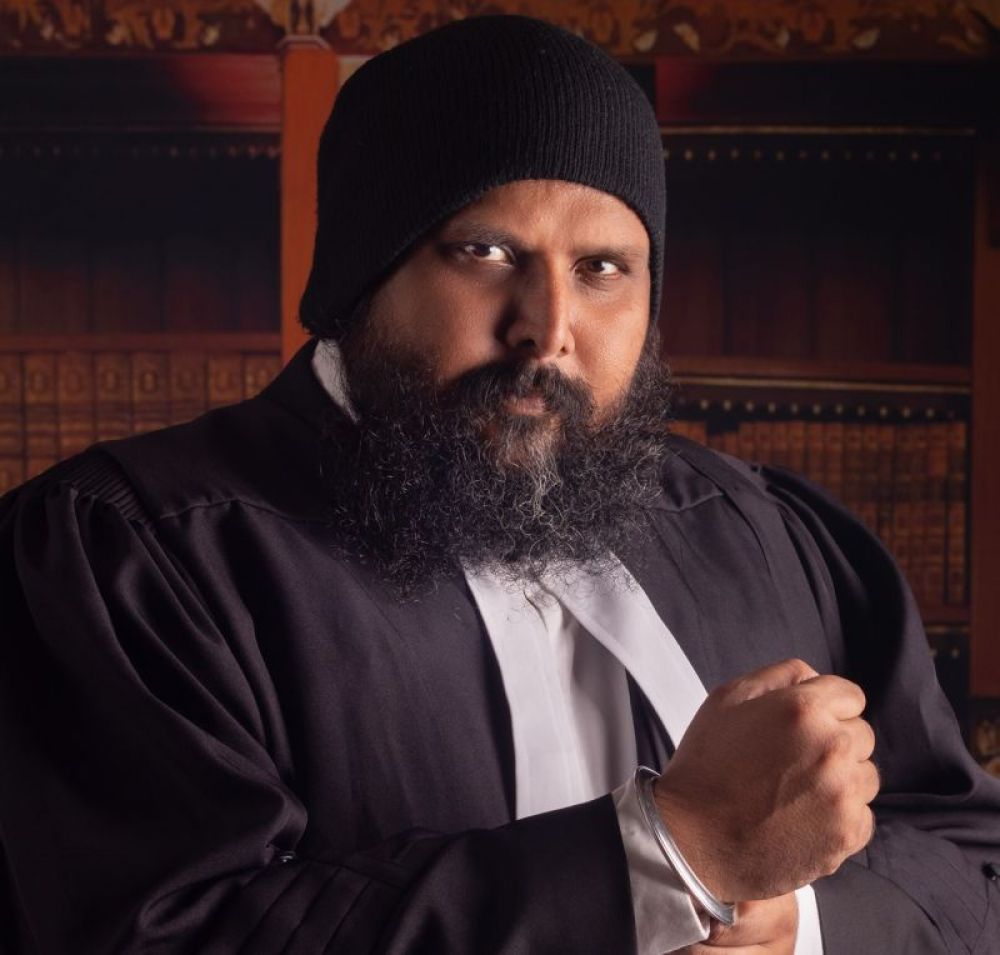 lawyer-claims-mcmc-blocked-fb-post-over-asia-mobility-issue