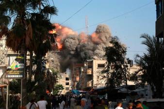 number-of-israeli-bombs-dropped-on-gaza-surpasses-that-of-world-war-ii