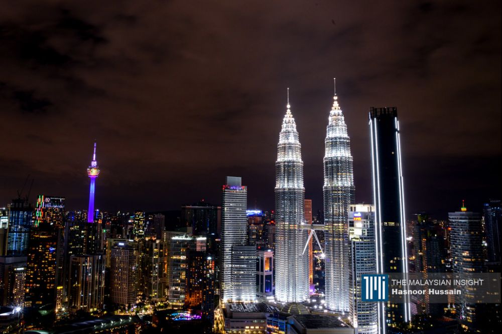 weak-ringgit-impacts-malaysia’s-competitiveness-ranking,-says-tengku-zafrul