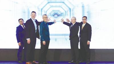 malaysia-expects-investment-growth-momentum-to-continue-in-2024