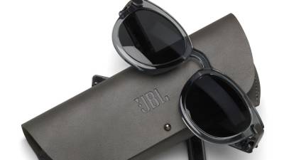 stylish-audio-gears
