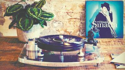 tangible-vs-streaming