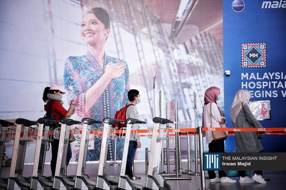system-outage-results-in-long-queues-at-klia’s-terminal-2