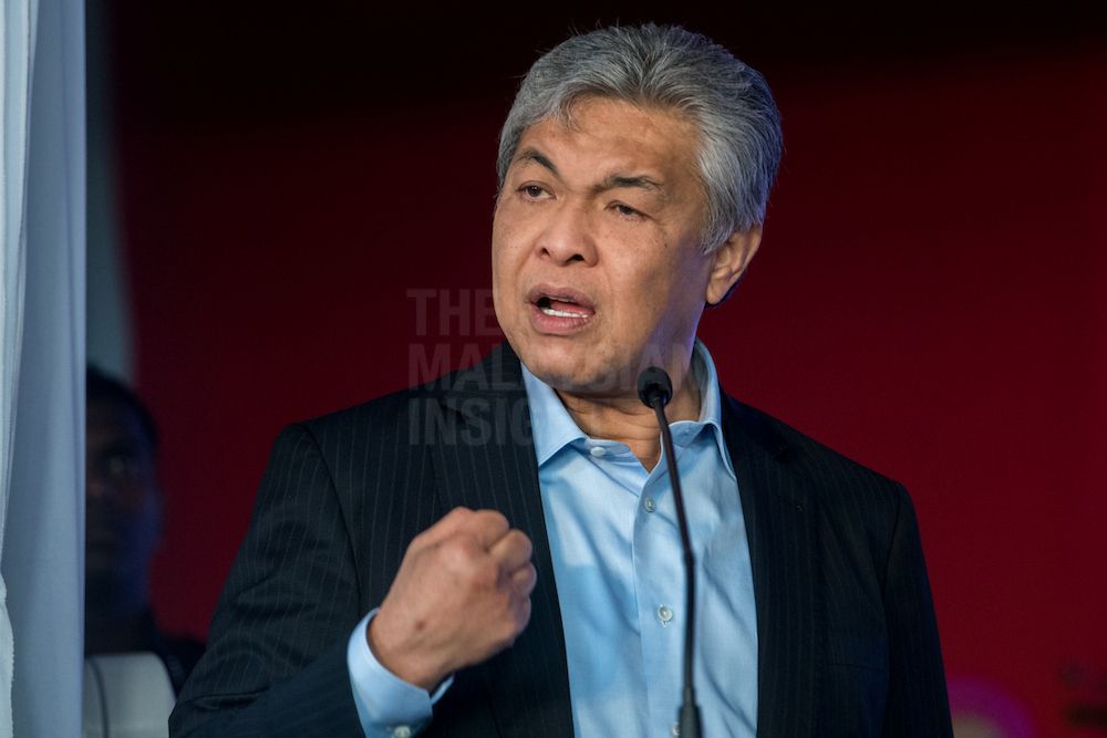 govt-to-ban-social-media-platforms-opposed-to-licensing-requirement,-says-dpm