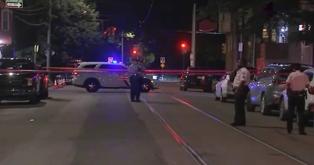 philadelphia-man-wounded-but-fires-back,-injuring-teen-robber-in-shootout