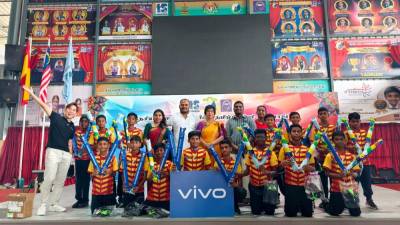 vivo-malaysia-levels-up-young-athletes-with-dream-field-2.0