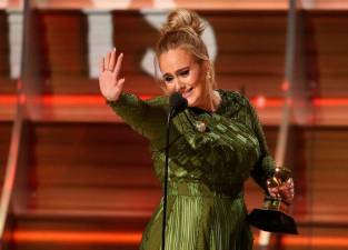 singer-adele-confirms-engagement-to-german-fans:-i’m-getting-married