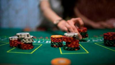 australian-government-urged-to-ban-gambling-ads