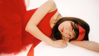 nyc-colombian-chinese-singer-songwriter-delves-into-girlhood-in-new-ep