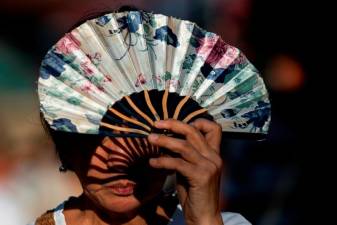 53-taken-to-hospital-for-suspected-heatstroke-in-tokyo