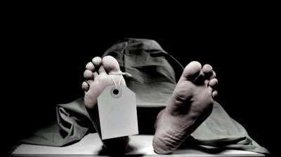 pakistan-militants-attack-highway-vehicles,-killing-23