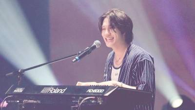 bang-ye-dam-ends-fan-meet-cum-mini-concert-on-high-note