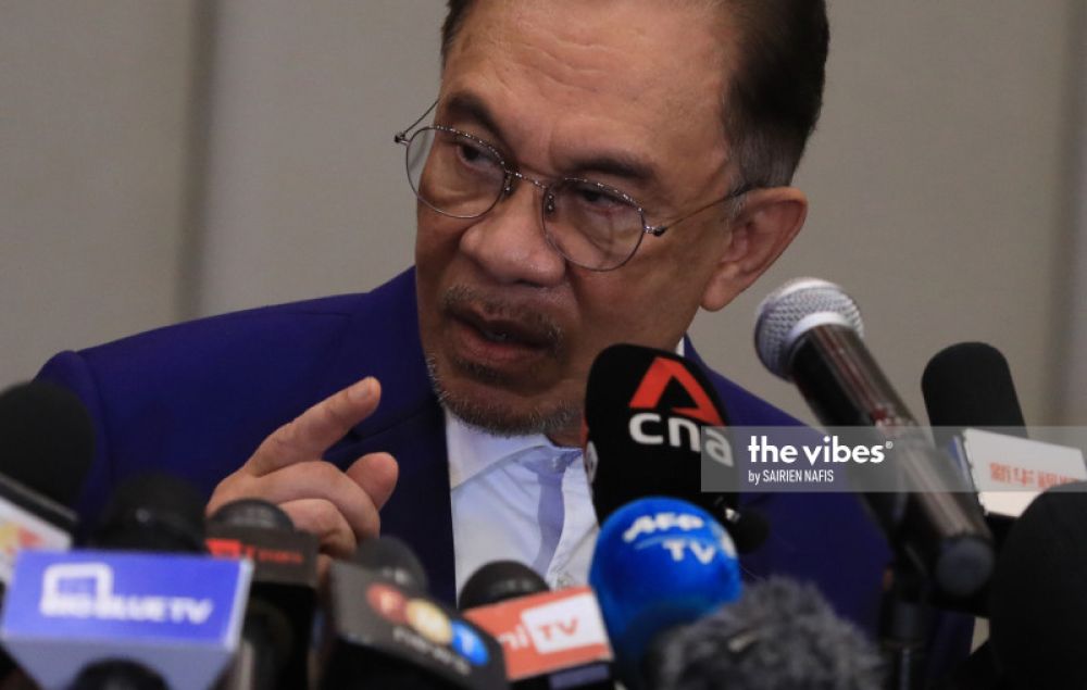 teresa-kok's-views-on-halal-certification-not-pakatan's,-says-pm