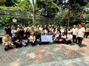 cheetah-holdings-commits-to-preserving-endangered-species-with-the-adoption-of-flash