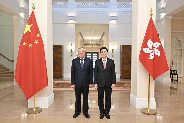 李家超晤越南常務副總理