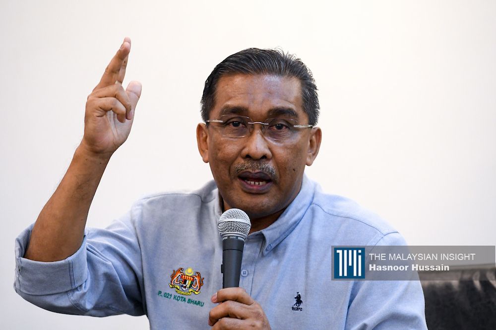 pas-approves anti-party-hopping-motion