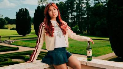 malaysian-singer-claudia-tan-releases-collaboration-track-with-anderson-paak
